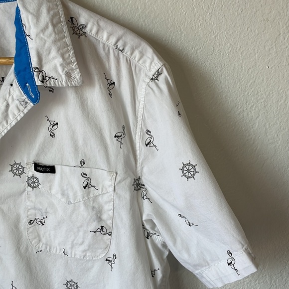 Matix‎ Button Up - Picture 2 of 6
